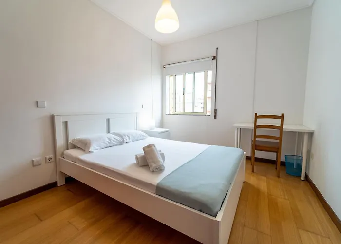 公寓 Artur Bivar - T4 Familiar Junto Ao Parque Desportivo Da Rodovia - *